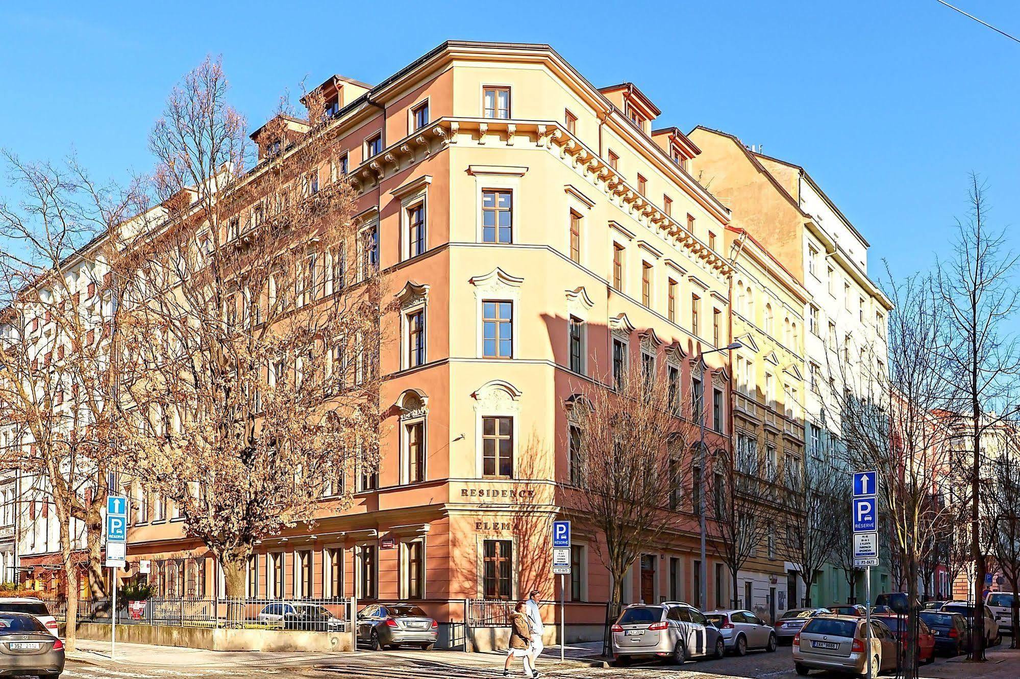 Ginosi Elema Apartel Prague Extérieur photo